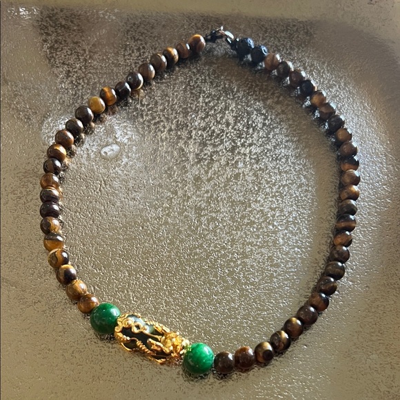 1186*18’ Tiger Eye Gemstone Beads Necklace / gold plated Green Dragon Pendant . - Picture 3 of 5